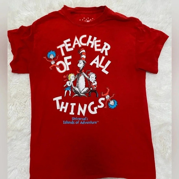Universal studios Red Cat in the Hat Teacher of All Things t-shirt size small - Picture 1 of 5